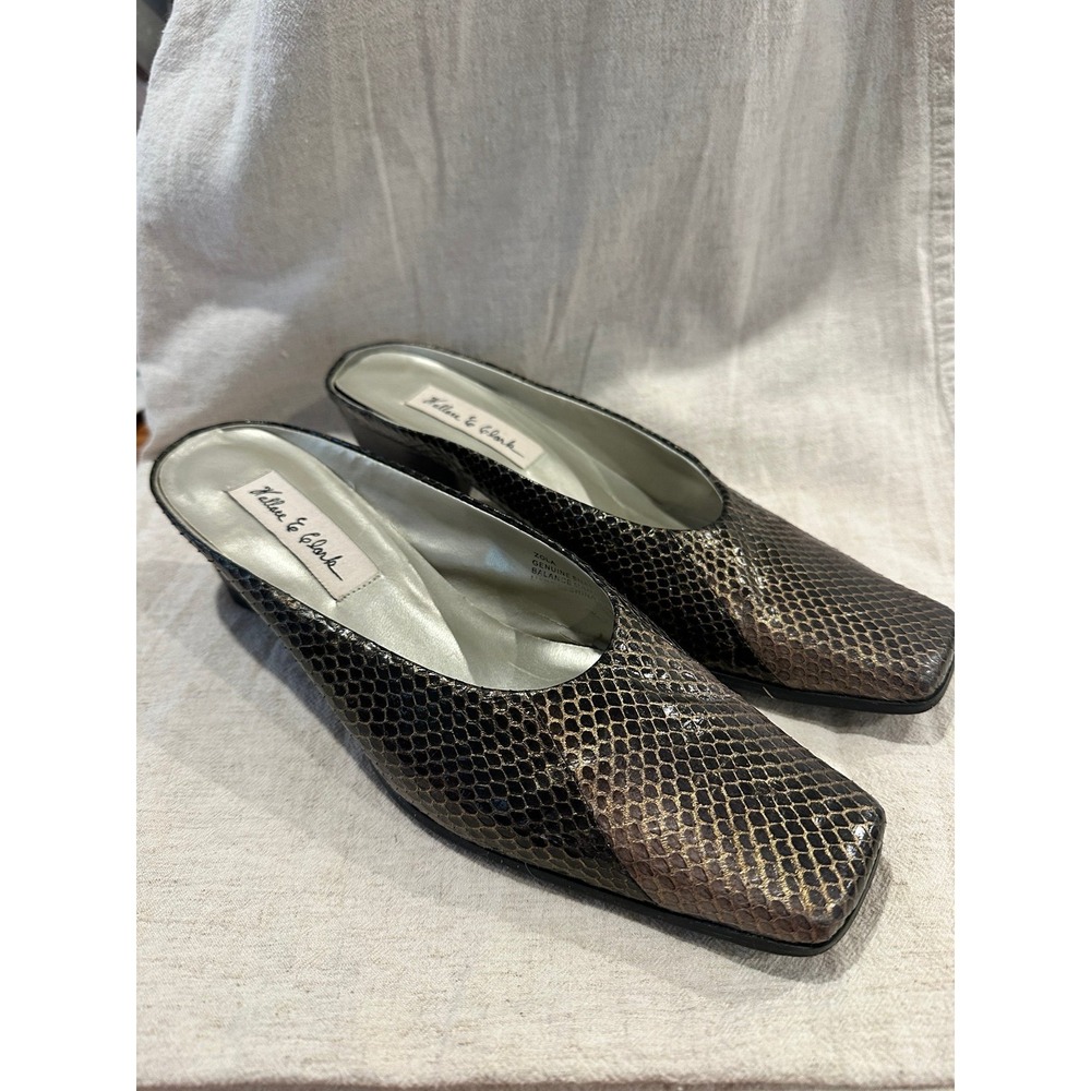 Wallace E Clark Snakeskin Mules size 8M Zola Shoes